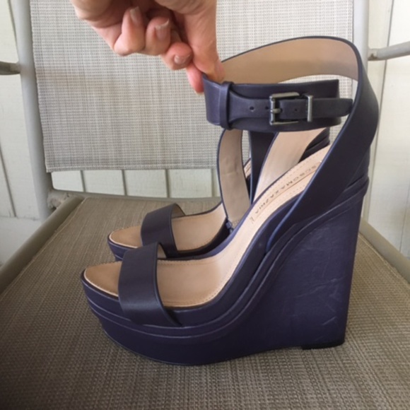 BCBGMaxAzria Shoes - BCBG MaxAzria Blue Leather Wedge Platform Heels 7